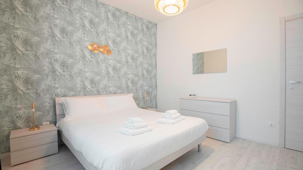 Italianway - Puccini 3 Apartment Монца Екстериор снимка