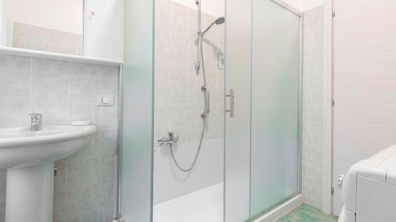 Italianway - Puccini 3 Apartment Монца Екстериор снимка